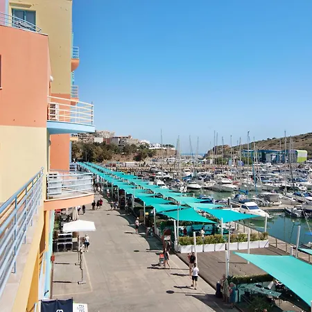 Apartment W Marina